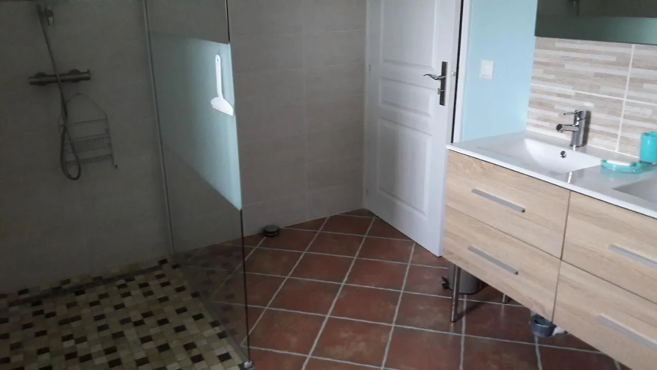 Les Gites De Laures Monblanc Holiday home